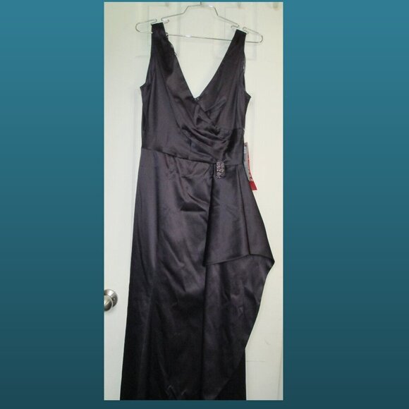 Patra Gown Women's Draped Full-Length Gown 10 Purple Back Zipper Closure + - Picture 10 of 10